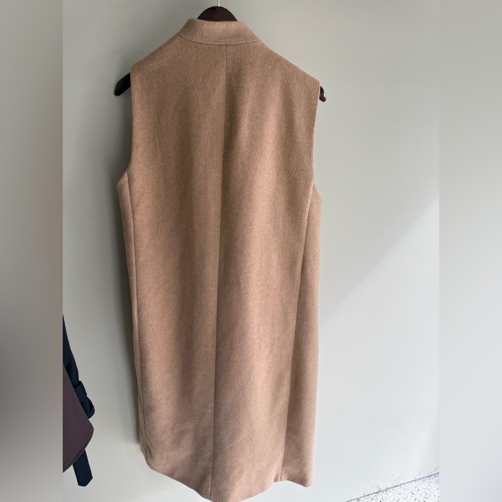 Zara Basic Beige Outerwear - Picture 5 of 5